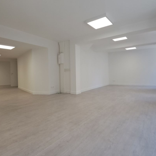  Mathieu CHAMARD - Agence BIEN CHEZ SOI : Local / Bureau | PARTHENAY (79200) | 72 m2 | 584 € 