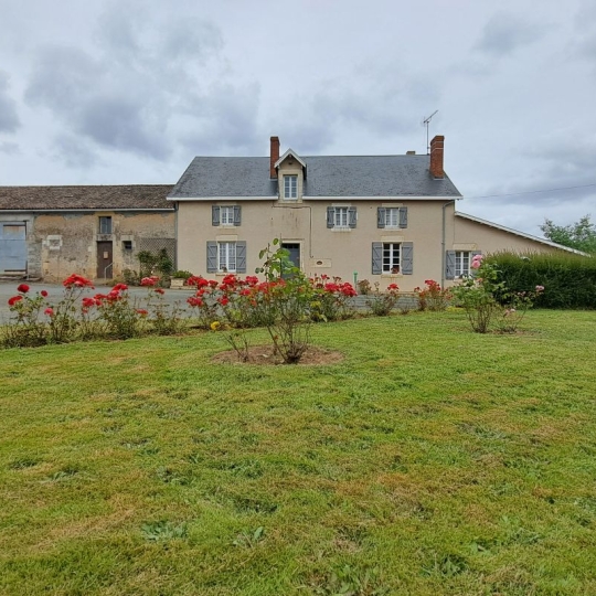  Mathieu CHAMARD - Agence BIEN CHEZ SOI : Domaines / Propriétés | MAZIERES-EN-GATINE (79310) | 130 m2 | 187 500 € 