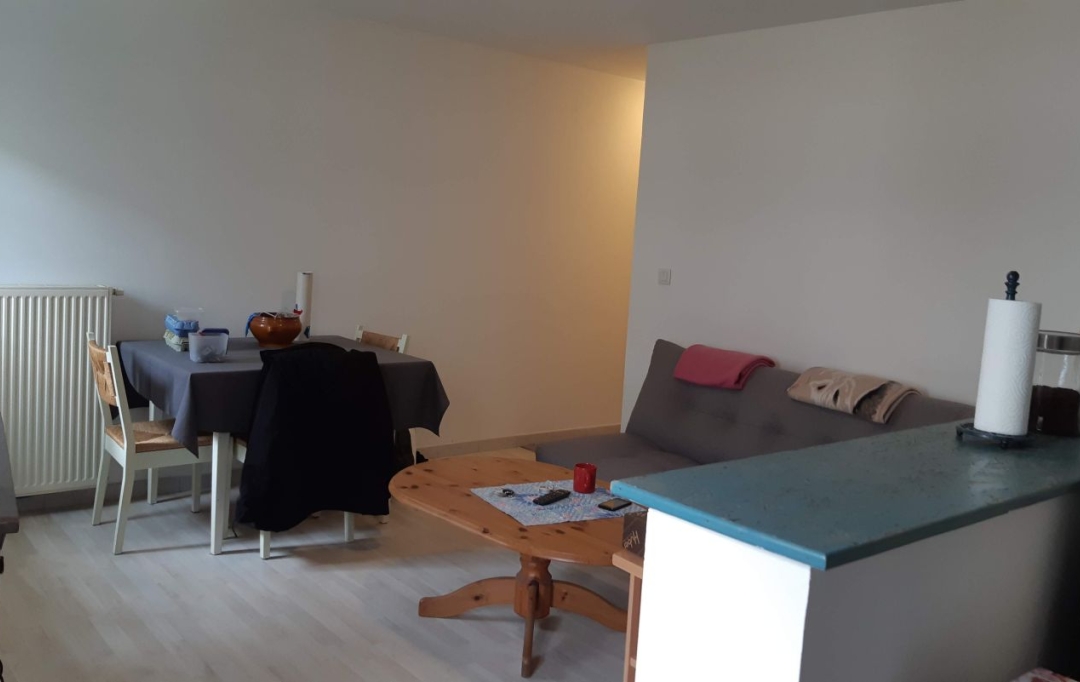 Mathieu CHAMARD - Agence BIEN CHEZ SOI : Appartement | PARTHENAY (79200) | 44 m2 | 420 € 